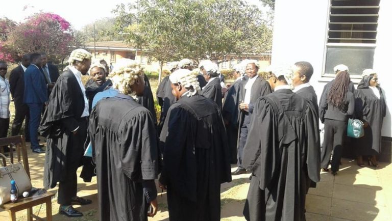 Malawi court suspends wearing of wigs and gowns as temperatures soar