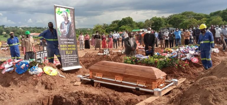 Iconic Wambali Mkandawire laid to rest