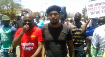 Group hold Demos demanding Saulos Chilima is fired as economic planning Minister