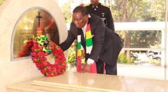 Mnangagwa honours Kamuzu- lays wreath at the Mausoleum