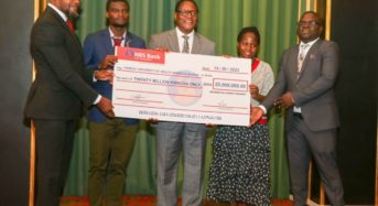 Chakwera donates K120 Million to 427 needy public university students