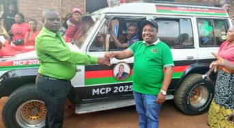 Mayor Richard Banda handovers another ambulance to Mlodza constituency