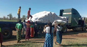 DoDMA rescues hunger stricken people in Salima