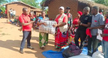 Minister of Gender bails out hunger striken family at Mbwatalika