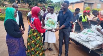 Msungama donates relief items to Area 23 Moslems