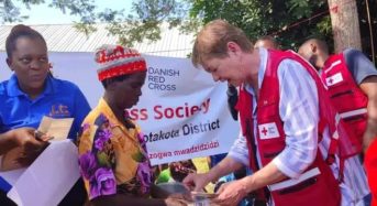 International Federation of Red Cross (IFRC) and Danish Red Cross distribute K214 million to families affected by floods in Nkhotakota