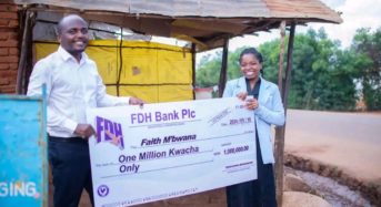 Chips seller wins K1 million in Triephornia Mpinganjira’s ‘Kuthandiza Omwe Alibe Kuthekela Kupita Patsogolo’ initiative