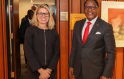 Chakwera meets World Bank Team in Washington DC