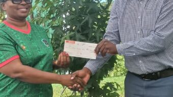 MCP veep Gotani Hara donates K5 million to Mzuzu City Hammers